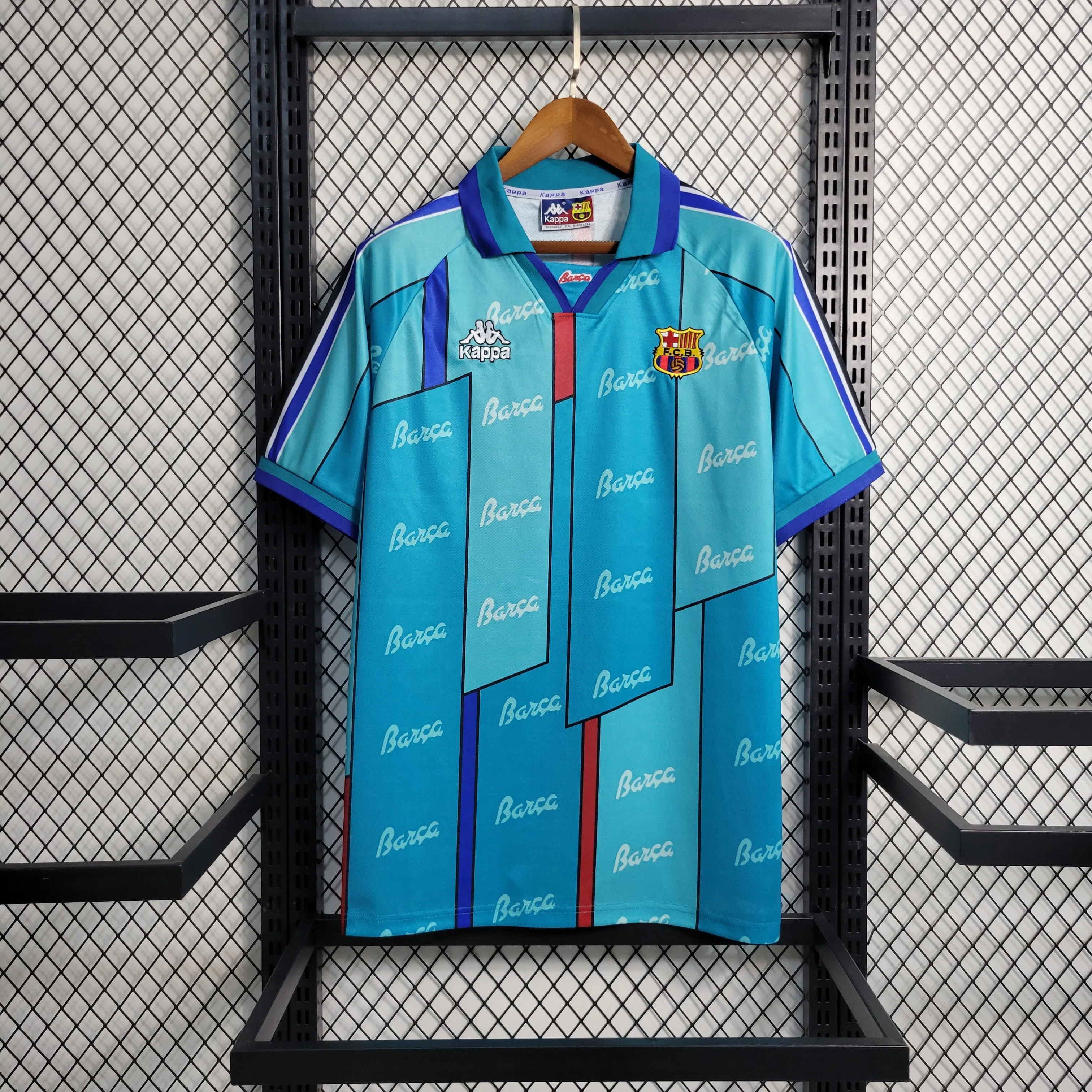 Barcelona 1995 Retro