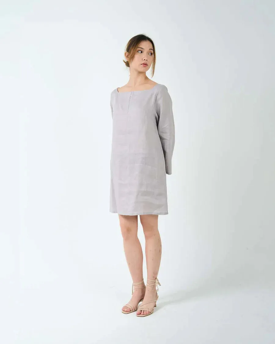 BELL SLEEVE SHIFT DRESS