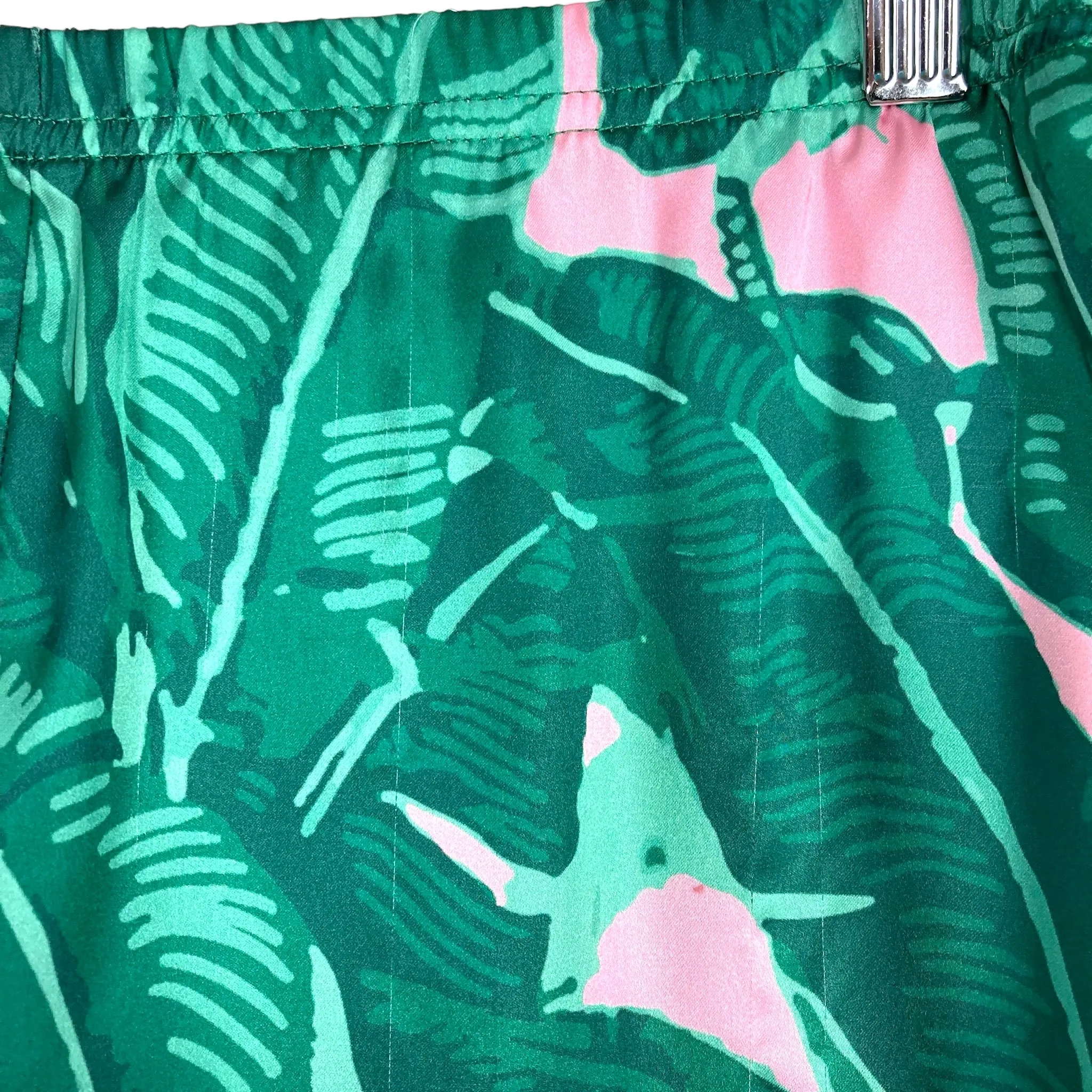 Judith March Green/Pink Palmetto Leaf Print Pajama Shorts- Size M (see notes, sold out online, we have matching top)