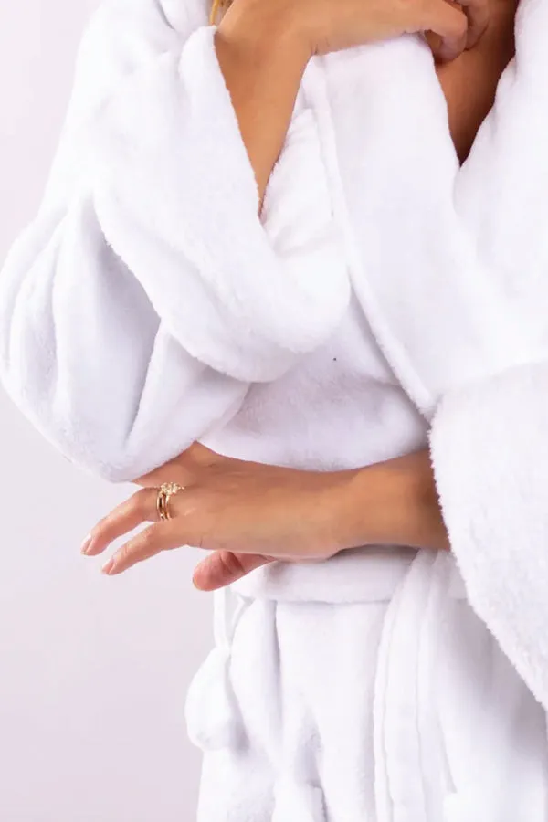 Luxe Plush Robe - Favorite Aunt - White