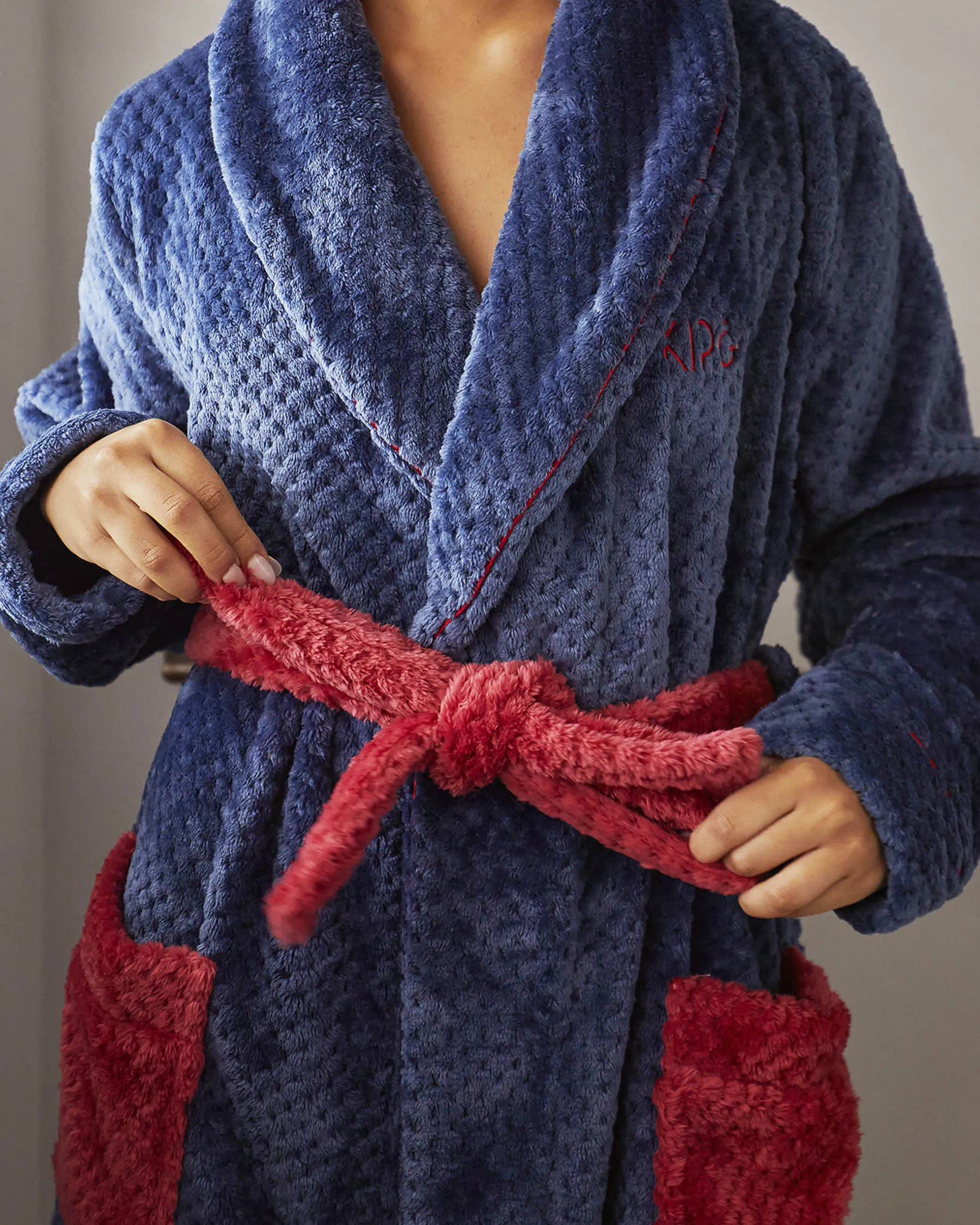 The Plunge Cosy Robe