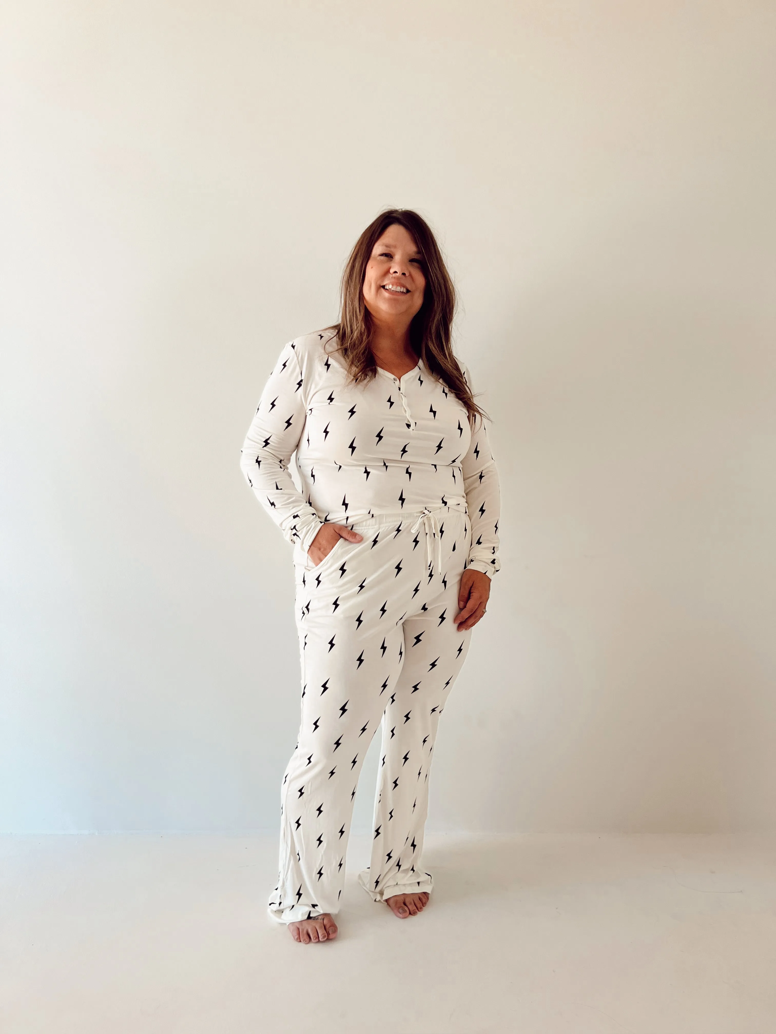 White & Black  Lightning Bolt | Women's Bamboo Pajamas